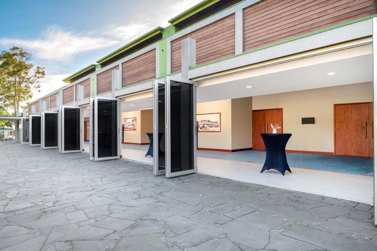 Mantra Lorne Hotel Exterior photo
